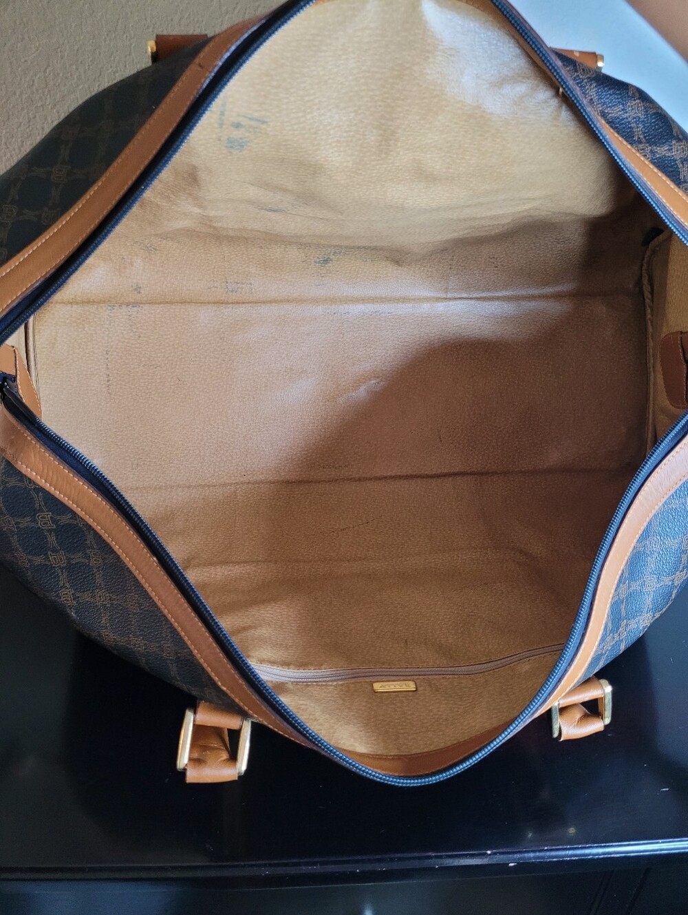 Bally Vintage XL Boston Duffel Bag - Picture 12 of 16
